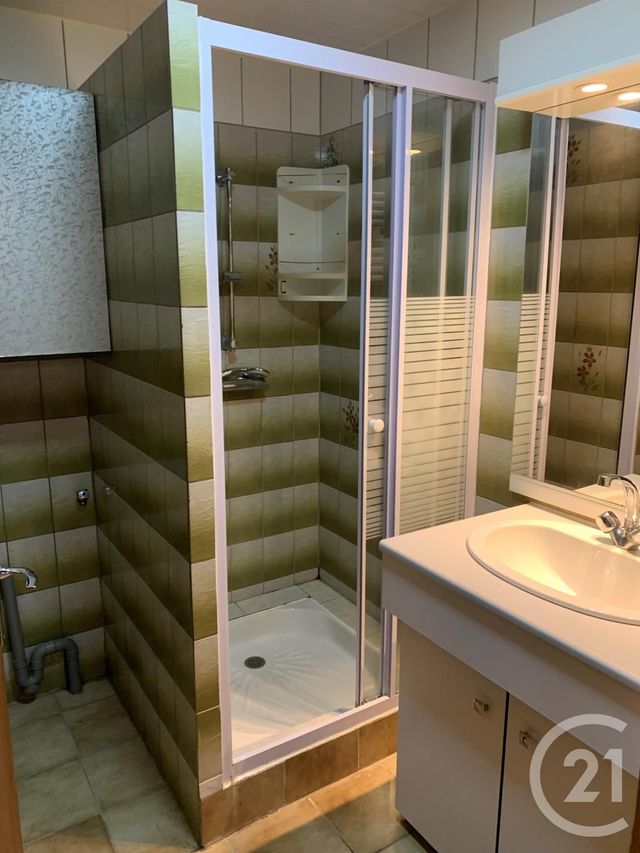 Appartement Duplex à louer - 3 pièces - 50.0 m2 - VUILLECIN - 25 - FRANCHE-COMTE - Century 21 Avenir Immobilier