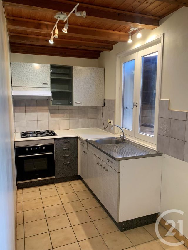 Appartement Duplex à louer - 3 pièces - 50.0 m2 - VUILLECIN - 25 - FRANCHE-COMTE - Century 21 Avenir Immobilier