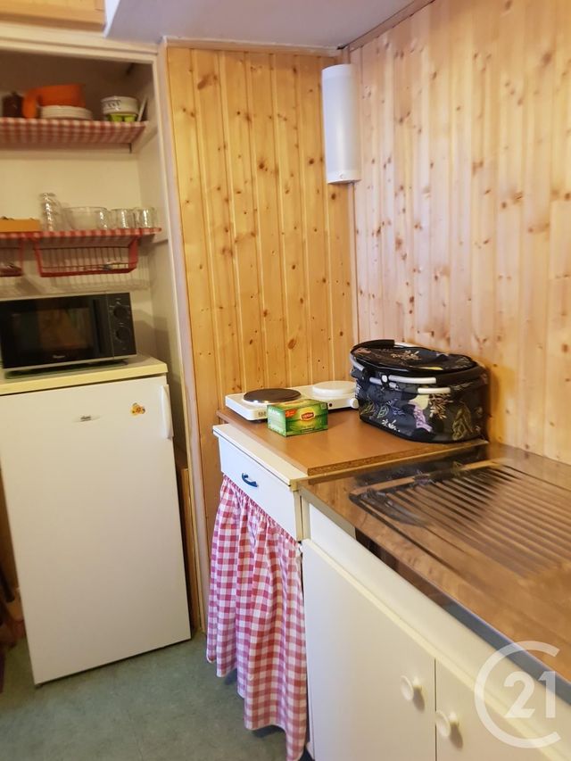 Appartement F1 à louer - 1 pièce - 23.37 m2 - VERRIERES DE JOUX - 25 - FRANCHE-COMTE - Century 21 Avenir Immobilier