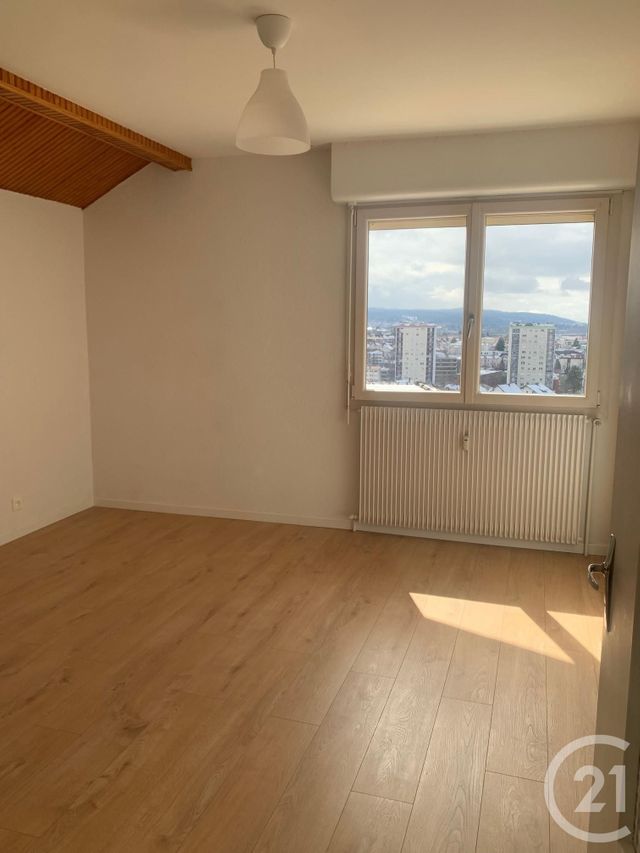 Appartement F3 à louer - 3 pièces - 76.45 m2 - PONTARLIER - 25 - FRANCHE-COMTE - Century 21 Avenir Immobilier