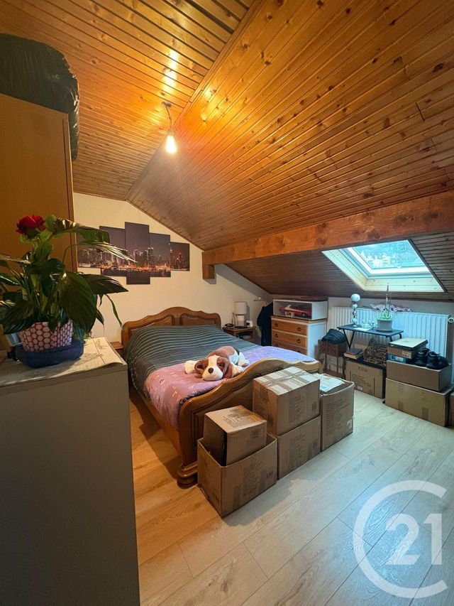 Appartement F3 à louer - 3 pièces - 76.45 m2 - PONTARLIER - 25 - FRANCHE-COMTE - Century 21 Avenir Immobilier