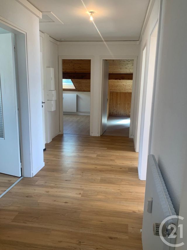 Appartement F3 à louer - 3 pièces - 76.45 m2 - PONTARLIER - 25 - FRANCHE-COMTE - Century 21 Avenir Immobilier