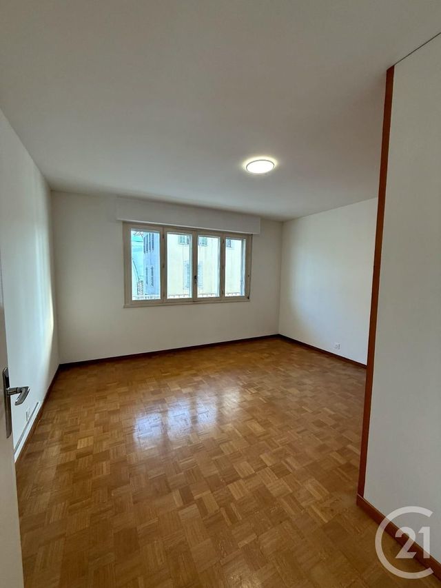 Appartement F3 à louer - 3 pièces - 123.78 m2 - PONTARLIER - 25 - FRANCHE-COMTE - Century 21 Avenir Immobilier