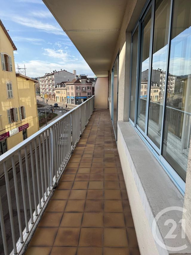 Appartement F3 à louer - 3 pièces - 123.78 m2 - PONTARLIER - 25 - FRANCHE-COMTE - Century 21 Avenir Immobilier