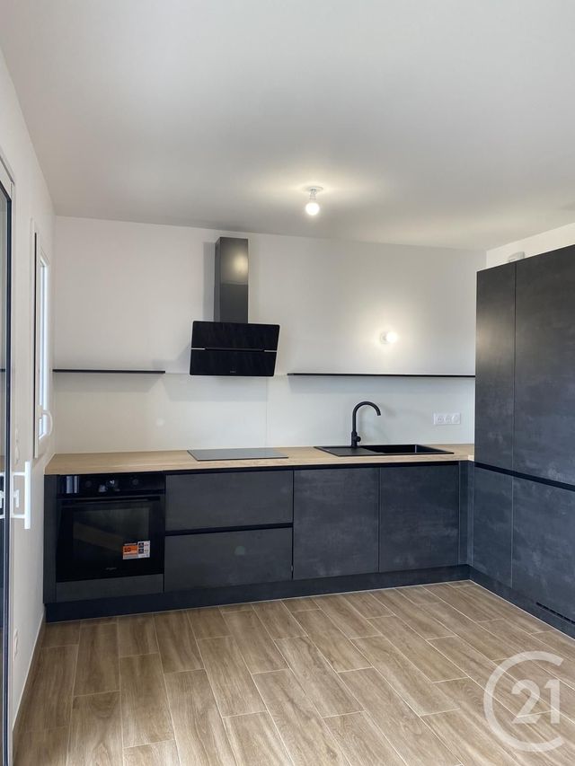 Appartement F3 à louer - 3 pièces - 81.93 m2 - PONTARLIER - 25 - FRANCHE-COMTE - Century 21 Avenir Immobilier