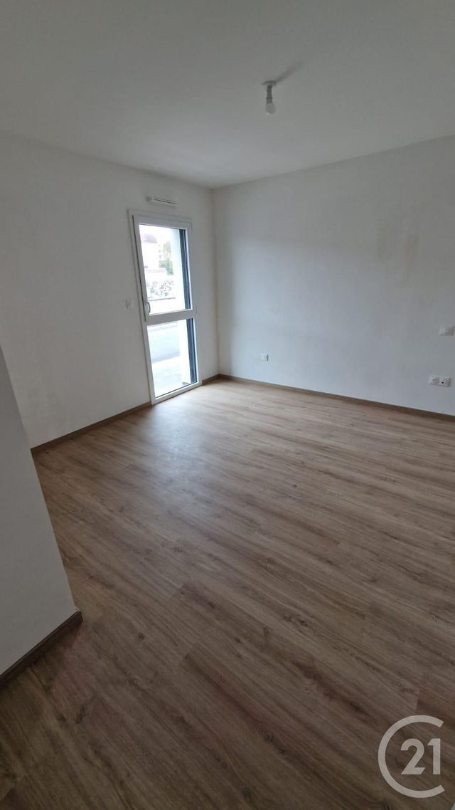 Appartement F3 à louer - 3 pièces - 81.93 m2 - PONTARLIER - 25 - FRANCHE-COMTE - Century 21 Avenir Immobilier