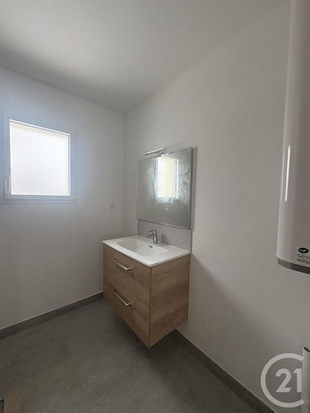 Appartement F3 à louer - 3 pièces - 59.0 m2 - PONTARLIER - 25 - FRANCHE-COMTE - Century 21 Avenir Immobilier