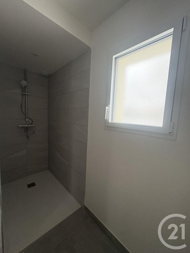 Appartement F3 à louer - 3 pièces - 59.0 m2 - PONTARLIER - 25 - FRANCHE-COMTE - Century 21 Avenir Immobilier