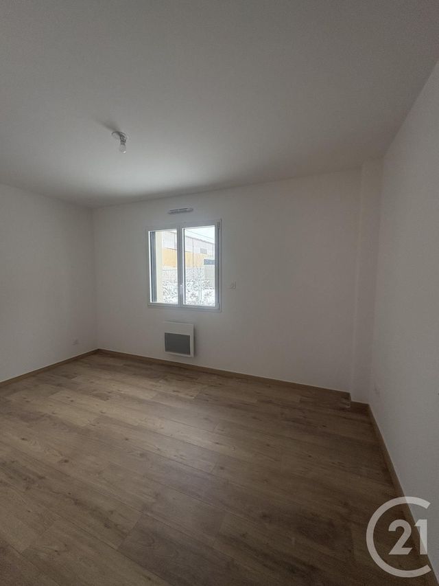 Appartement F3 à louer - 3 pièces - 59.0 m2 - PONTARLIER - 25 - FRANCHE-COMTE - Century 21 Avenir Immobilier