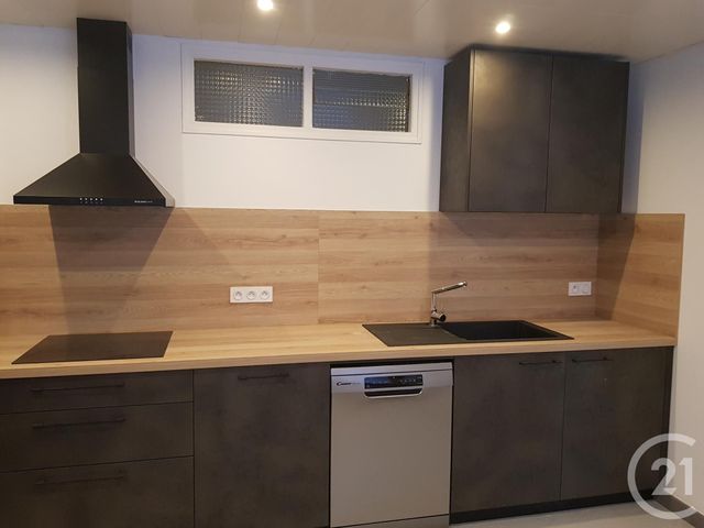 Appartement F6 à louer - 6 pièces - 145.0 m2 - VAUX ET CHANTEGRUE - 25 - FRANCHE-COMTE - Century 21 Avenir Immobilier