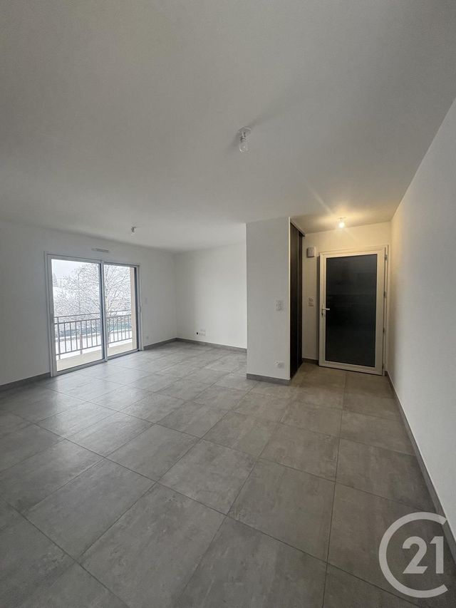 Appartement F3 à louer - 3 pièces - 59.0 m2 - PONTARLIER - 25 - FRANCHE-COMTE - Century 21 Avenir Immobilier