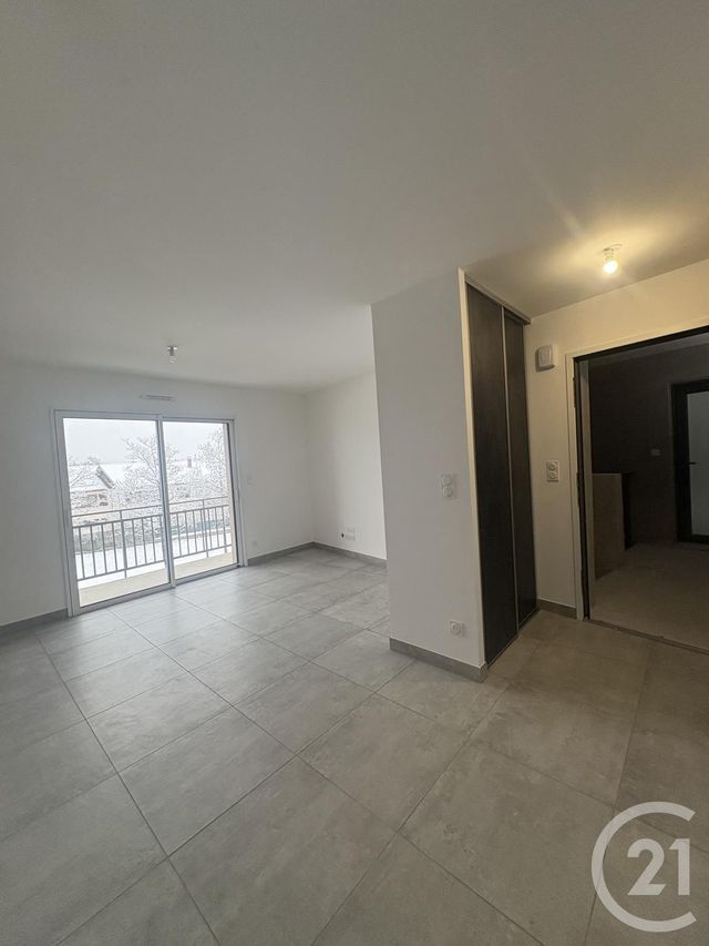 Appartement F3 à louer - 3 pièces - 59.0 m2 - PONTARLIER - 25 - FRANCHE-COMTE - Century 21 Avenir Immobilier