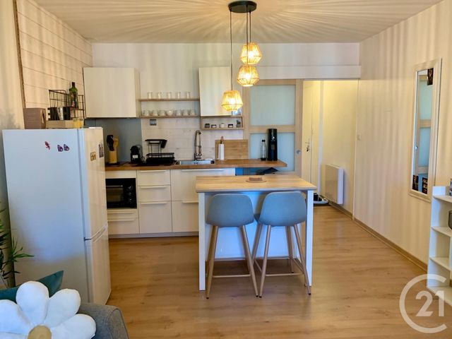 Appartement F1 à louer - 2 pièces - 35.23 m2 - PONTARLIER - 25 - FRANCHE-COMTE - Century 21 Avenir Immobilier