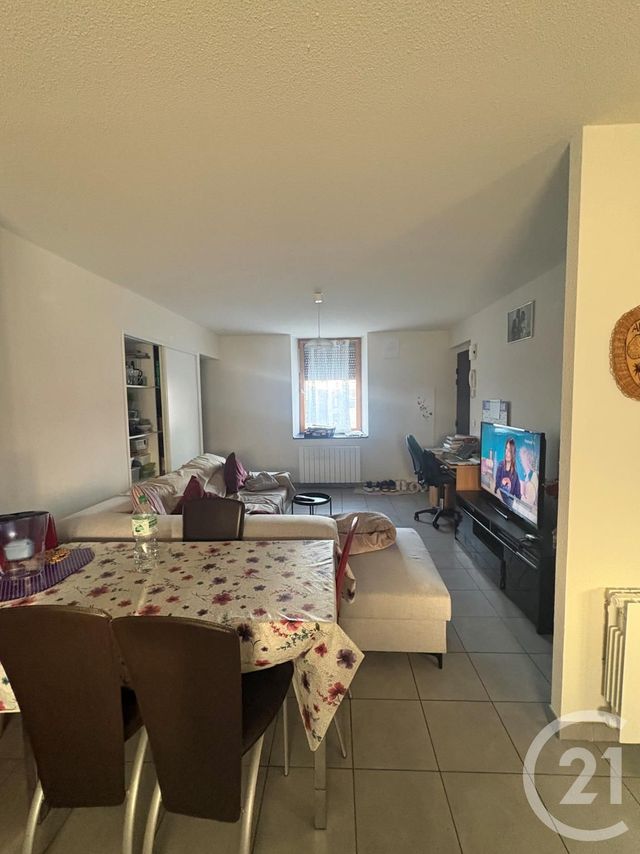 Appartement F3 à louer - 3 pièces - 58.0 m2 - PONTARLIER - 25 - FRANCHE-COMTE - Century 21 Avenir Immobilier