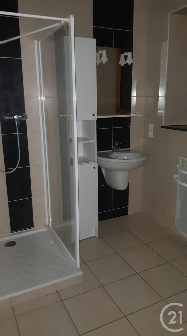 Appartement F3 à louer - 3 pièces - 58.0 m2 - PONTARLIER - 25 - FRANCHE-COMTE - Century 21 Avenir Immobilier