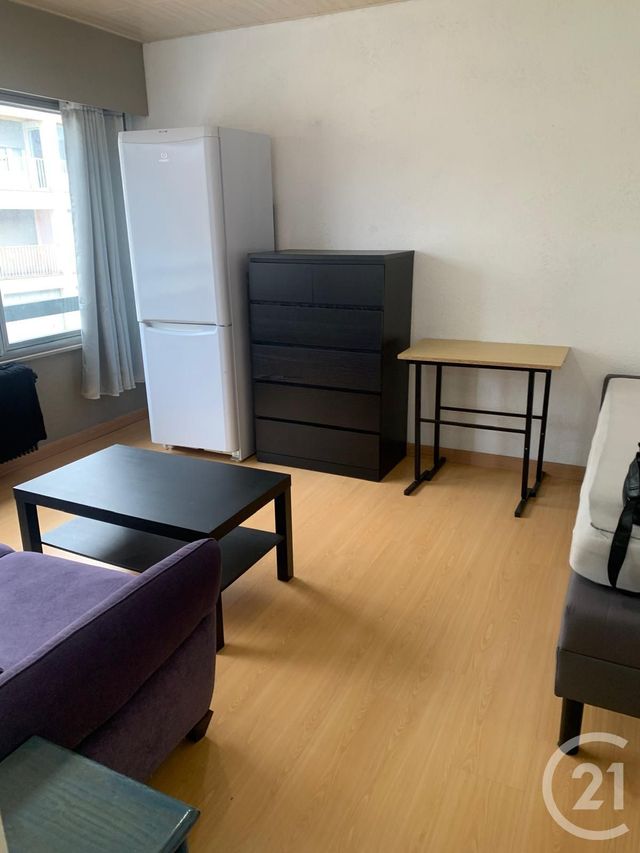 Appartement F2 à louer - 2 pièces - 41.94 m2 - PONTARLIER - 25 - FRANCHE-COMTE - Century 21 Avenir Immobilier
