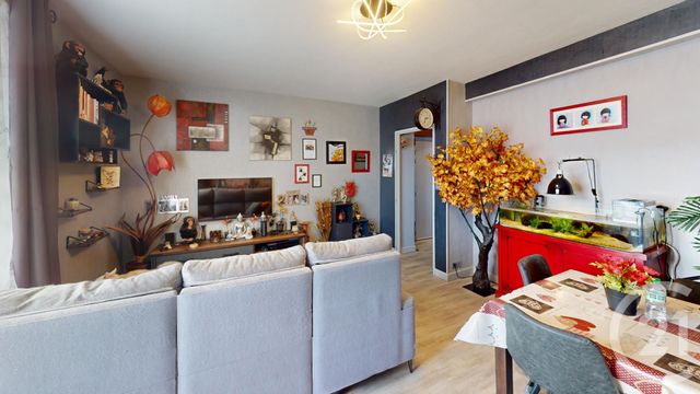 Appartement T3 à vendre - 3 pièces - 68.2 m2 - PONTARLIER - 25 - FRANCHE-COMTE - Century 21 Avenir Immobilier