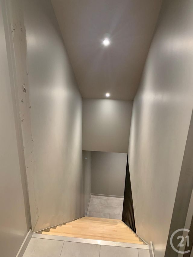 Appartement F2 à louer - 2 pièces - 57.16 m2 - PONTARLIER - 25 - FRANCHE-COMTE - Century 21 Avenir Immobilier