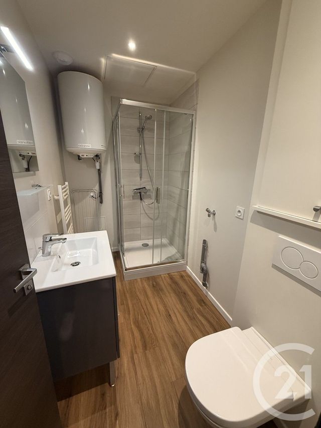 Appartement F2 à vendre - 3 pièces - 30.0 m2 - PONTARLIER - 25 - FRANCHE-COMTE - Century 21 Avenir Immobilier