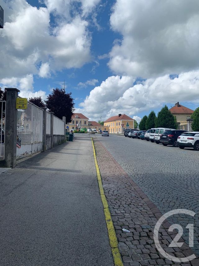 Appartement F1 bis à louer - 2 pièces - 32.41 m2 - PONTARLIER - 25 - FRANCHE-COMTE - Century 21 Avenir Immobilier