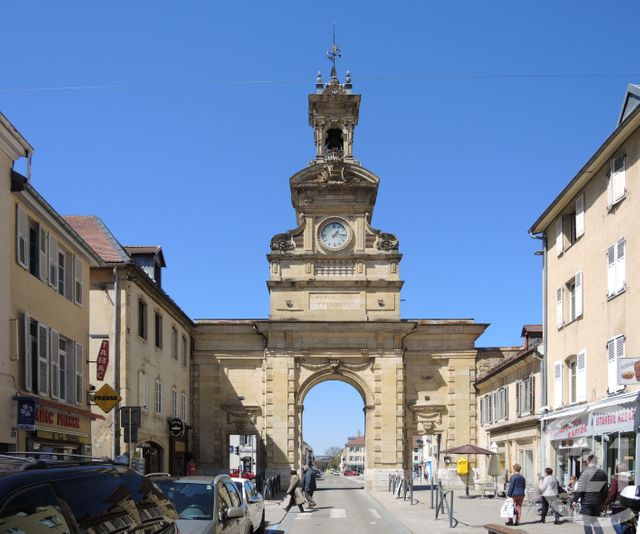 Appartement F2 à vendre - 2 pièces - 38.25 m2 - PONTARLIER - 25 - FRANCHE-COMTE - Century 21 Avenir Immobilier