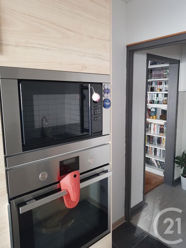 Appartement F2 à louer - 2 pièces - 41.28 m2 - PONTARLIER - 25 - FRANCHE-COMTE - Century 21 Avenir Immobilier