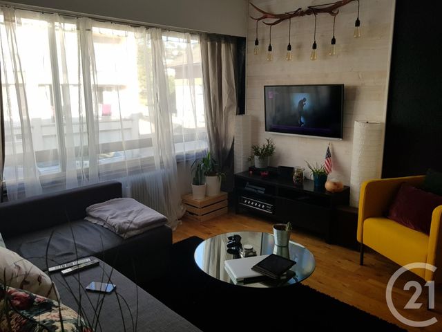 Appartement F2 à louer - 2 pièces - 41.28 m2 - PONTARLIER - 25 - FRANCHE-COMTE - Century 21 Avenir Immobilier