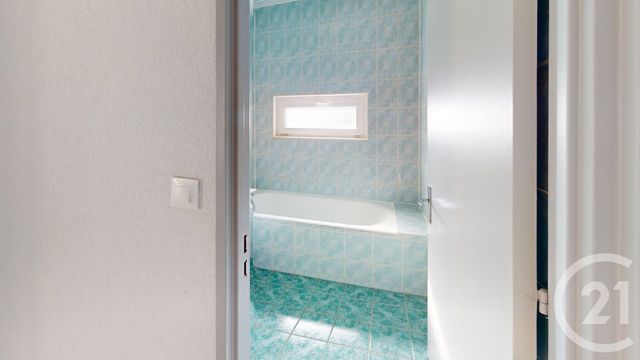 Appartement F2 à vendre - 2 pièces - 50.0 m2 - PONTARLIER - 25 - FRANCHE-COMTE - Century 21 Avenir Immobilier
