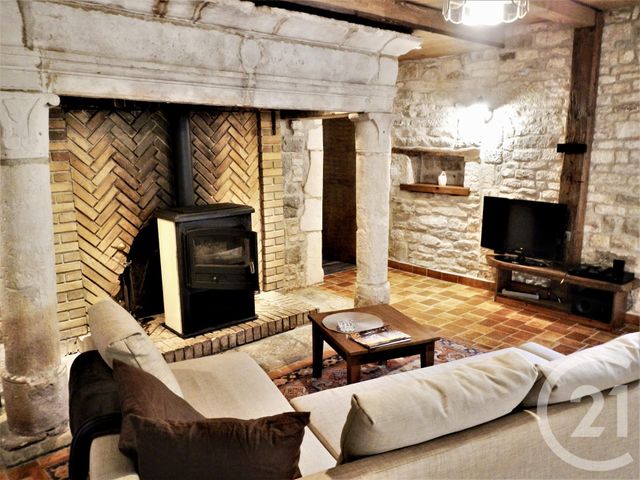 maison à vendre - 8 pièces - 278.43 m2 - REUGNEY - 25 - FRANCHE-COMTE - Century 21 Avenir Immobilier