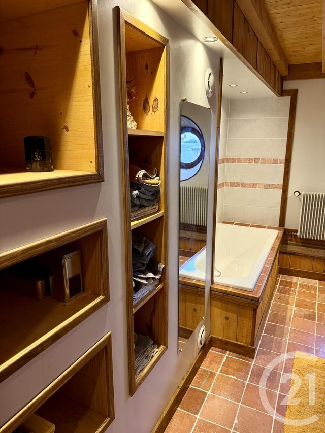 maison à vendre - 8 pièces - 278.43 m2 - REUGNEY - 25 - FRANCHE-COMTE - Century 21 Avenir Immobilier