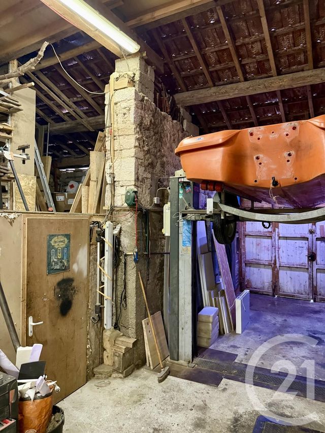 maison à vendre - 8 pièces - 278.43 m2 - REUGNEY - 25 - FRANCHE-COMTE - Century 21 Avenir Immobilier