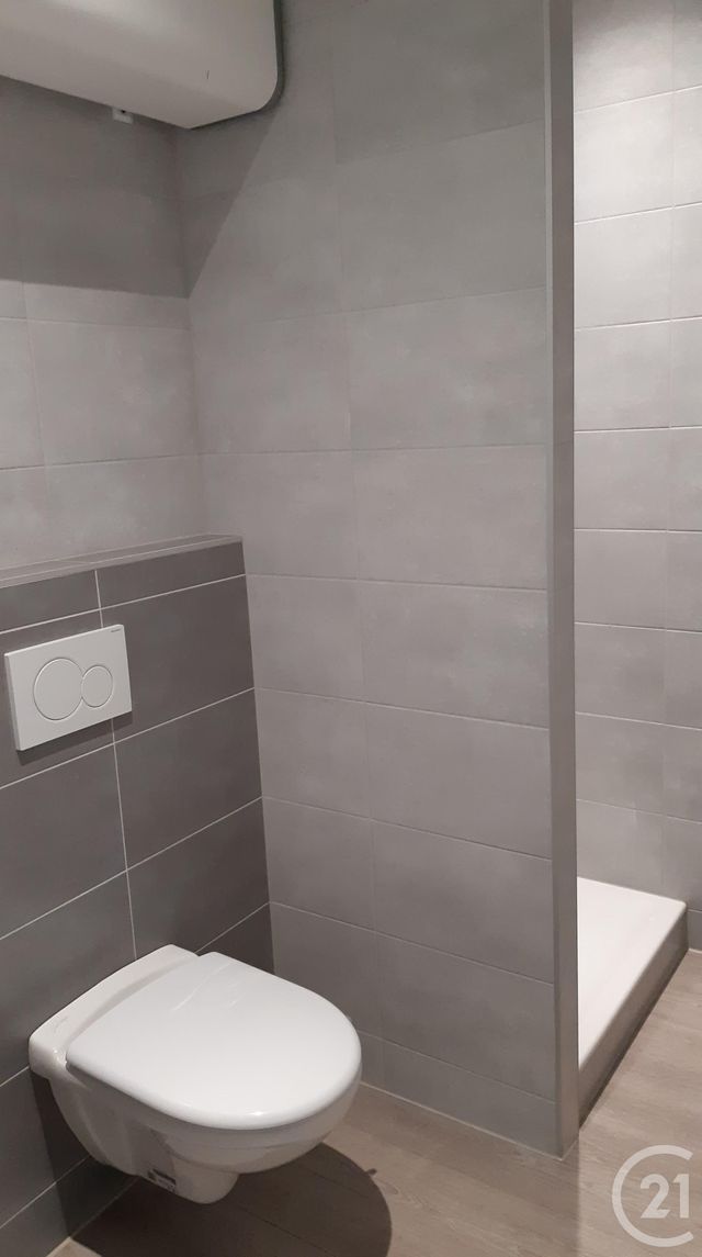 Appartement Studio à louer - 1 pièce - 16.7 m2 - PONTARLIER - 25 - FRANCHE-COMTE - Century 21 Avenir Immobilier