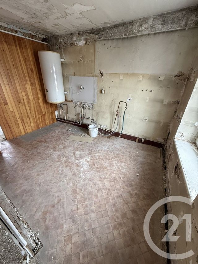 Appartement F2 à vendre - 2 pièces - 44.0 m2 - PONTARLIER - 25 - FRANCHE-COMTE - Century 21 Avenir Immobilier