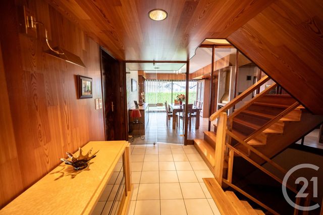 maison à vendre - 8 pièces - 203.0 m2 - PONTARLIER - 25 - FRANCHE-COMTE - Century 21 Avenir Immobilier