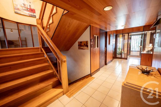 maison à vendre - 8 pièces - 203.0 m2 - PONTARLIER - 25 - FRANCHE-COMTE - Century 21 Avenir Immobilier