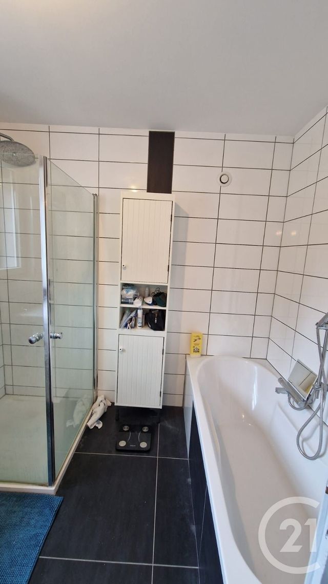 Appartement F5 à louer - 5 pièces - 149.42 m2 - OYE ET PALLET - 25 - FRANCHE-COMTE - Century 21 Avenir Immobilier