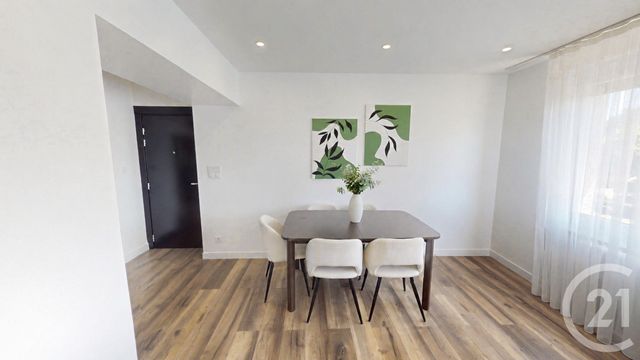 Appartement F3 à vendre - 3 pièces - 66.61 m2 - PONTARLIER - 25 - FRANCHE-COMTE - Century 21 Avenir Immobilier