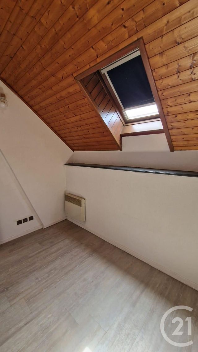 Appartement F1 à louer - 1 pièce - 31.57 m2 - DOUBS - 25 - FRANCHE-COMTE - Century 21 Avenir Immobilier