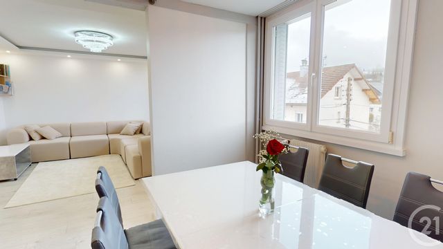 Appartement F3 à vendre - 3 pièces - 71.0 m2 - PONTARLIER - 25 - FRANCHE-COMTE - Century 21 Avenir Immobilier