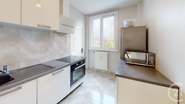 Appartement F3 à vendre - 3 pièces - 71.0 m2 - PONTARLIER - 25 - FRANCHE-COMTE - Century 21 Avenir Immobilier