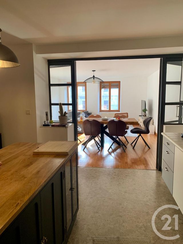 Appartement F2 à louer - 2 pièces - 72.5 m2 - PONTARLIER - 25 - FRANCHE-COMTE - Century 21 Avenir Immobilier