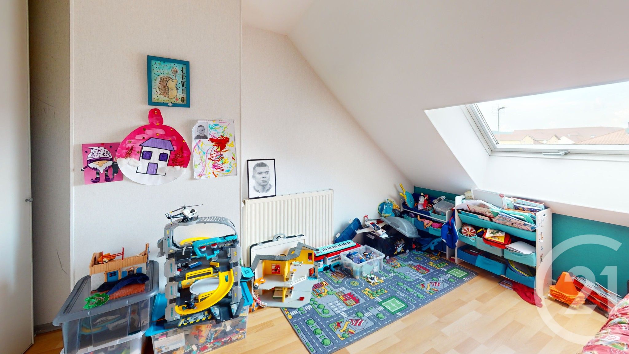 Appartement F5 à vendre - 5 pièces - 106.0 m2 - DOUBS - 25 - FRANCHE-COMTE - Century 21 Avenir Immobilier — 21