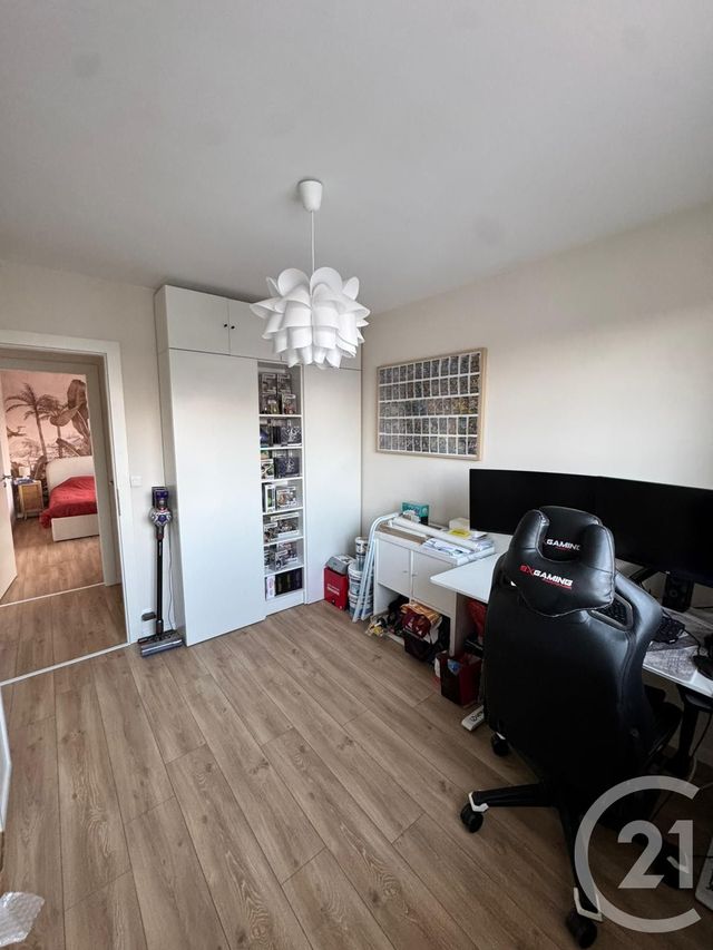 Appartement F4 à louer - 4 pièces - 92.94 m2 - PONTARLIER - 25 - FRANCHE-COMTE - Century 21 Avenir Immobilier