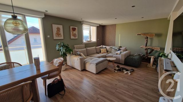 Appartement F4 à louer - 4 pièces - 92.94 m2 - PONTARLIER - 25 - FRANCHE-COMTE - Century 21 Avenir Immobilier