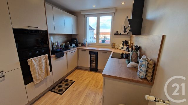 Appartement F4 à louer - 4 pièces - 92.94 m2 - PONTARLIER - 25 - FRANCHE-COMTE - Century 21 Avenir Immobilier