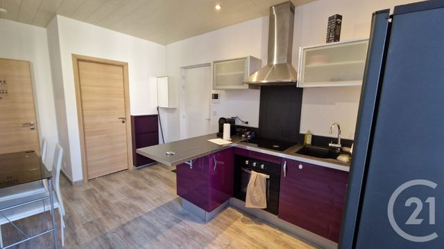 Appartement F1 bis à louer - 2 pièces - 32.18 m2 - PONTARLIER - 25 - FRANCHE-COMTE - Century 21 Avenir Immobilier