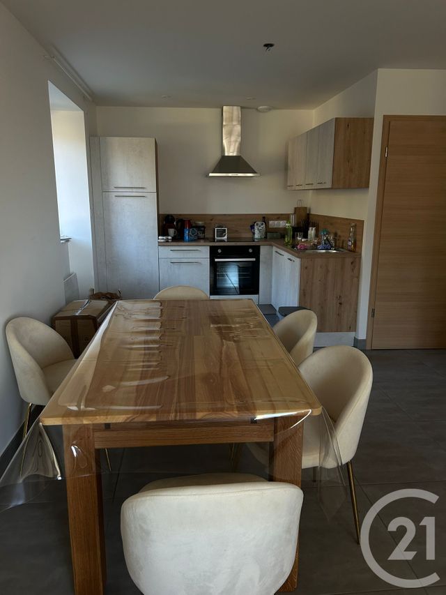 Appartement Duplex à louer - 3 pièces - 61.93 m2 - LA CLUSE ET MIJOUX - 25 - FRANCHE-COMTE - Century 21 Avenir Immobilier