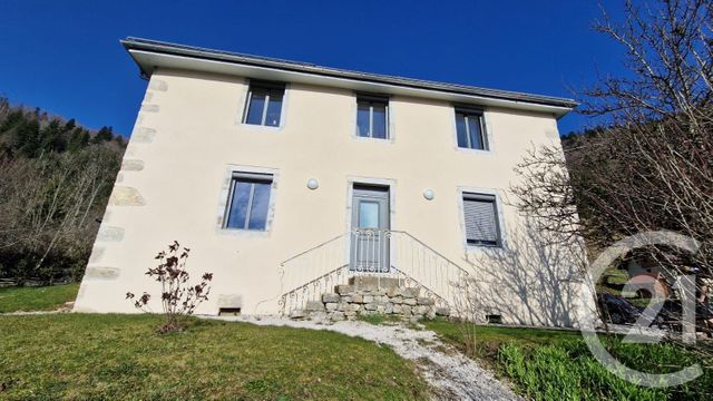 Appartement Duplex à louer - 3 pièces - 61.93 m2 - LA CLUSE ET MIJOUX - 25 - FRANCHE-COMTE - Century 21 Avenir Immobilier