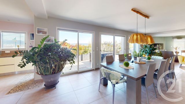 maison à vendre - 10 pièces - 212.0 m2 - VUILLECIN - 25 - FRANCHE-COMTE - Century 21 Avenir Immobilier