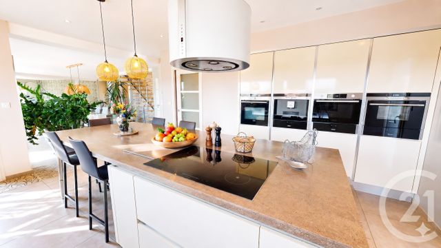 maison à vendre - 10 pièces - 212.0 m2 - VUILLECIN - 25 - FRANCHE-COMTE - Century 21 Avenir Immobilier